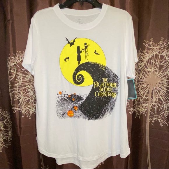 Disney Tops - NWT New NIGHTMARE BEFORE CHRISTMAS Graphic Tee T-shirt top shirt XXL 19 juniors